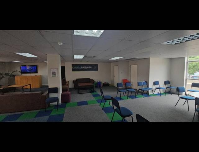 BUSINESS PROPERTY TO RENT IN HALFWAY GARDENS